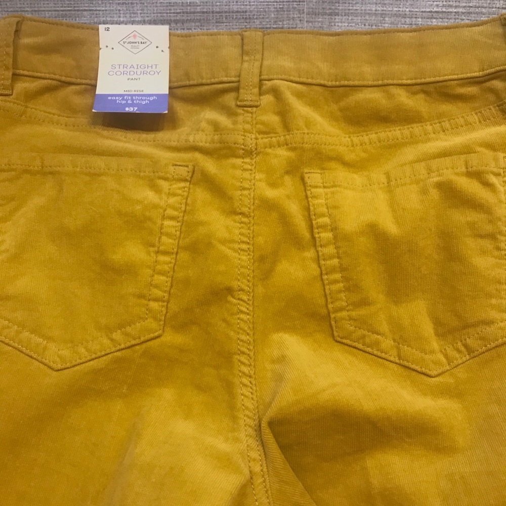COPY - Straight corduroy pant